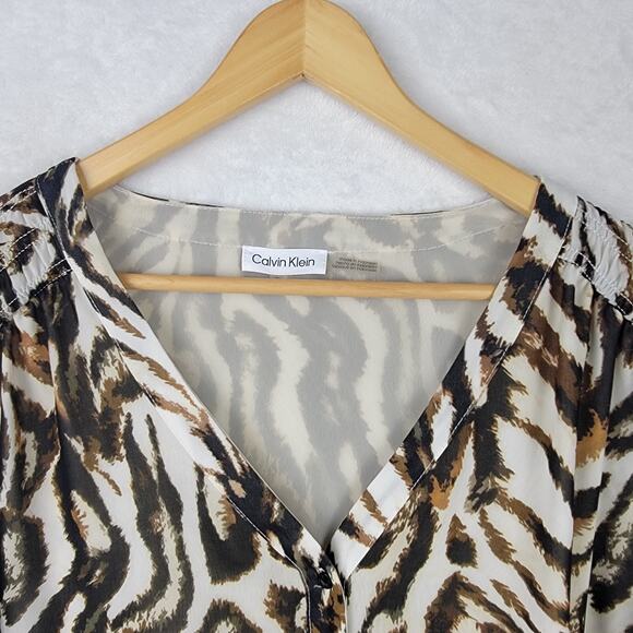 2X Blouse VNeck Animal Button Up Flowy Sheer Long Sleeve Tunic Top Office Career - Picture 4 of 12